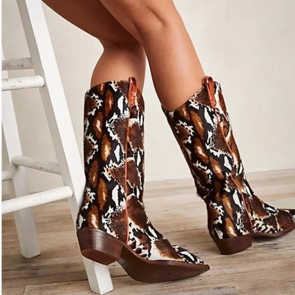 Free People We the Free Dagget Western Montage Ocelot Hair on Boots Size 37 - Picture 15 of 16